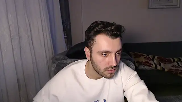 handsomeee04 online show from February 2026 01:39:01 AM