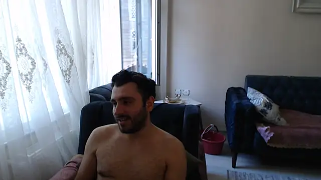 handsomeee04 online show from June 2026 05:56:02 AM