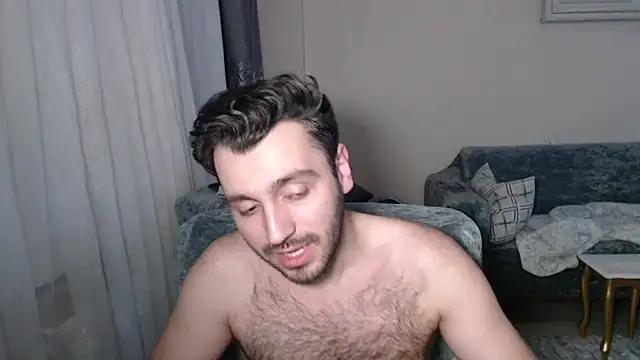 handsomeee04 online show from March 2026 10:15:02 PM