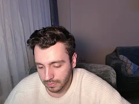 handsomeee04 online show from March 2026 06:04:01 PM