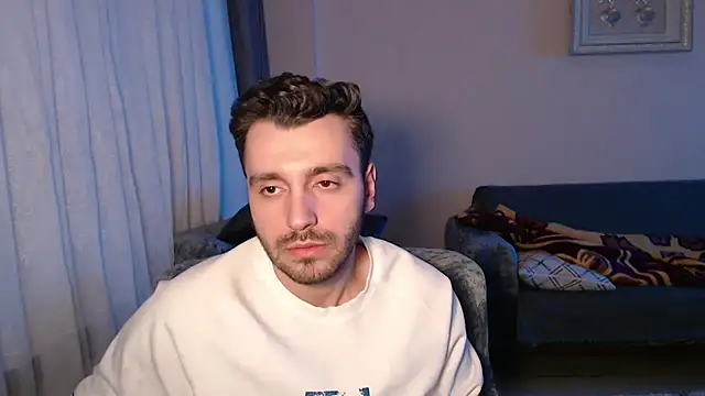 handsomeee04 online show from February 2026 03:39:02 AM