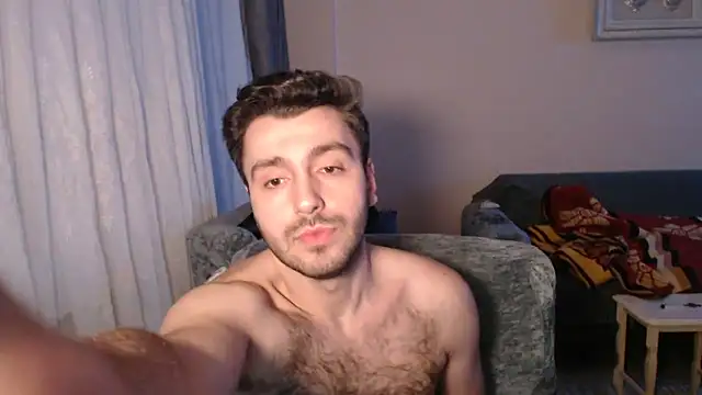 handsomeee04 online show from March 2026 09:43:02 PM