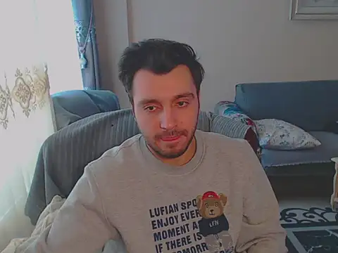 Snapshot of handsomeee04 chatting on February 2025 02:37:01 PM handsomeee04 online show from February 2025 02:37:01 PM