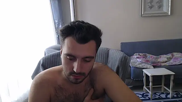 Snapshot of handsomeee04 chatting on October 2025 02:29:02 PM handsomeee04 online show from October 2025 02:29:02 PM