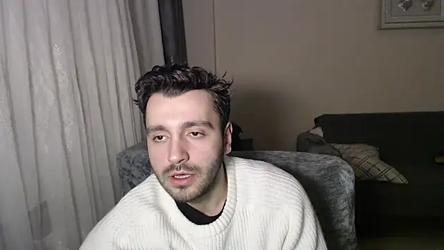 handsomeee04 online show from March 2026 10:13:02 PM