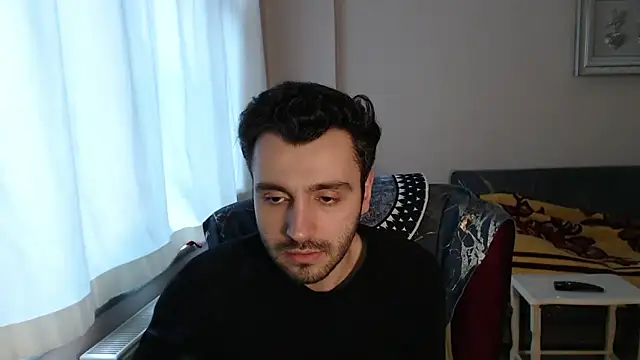 handsomeee04 online show from February 2026 02:38:02 PM