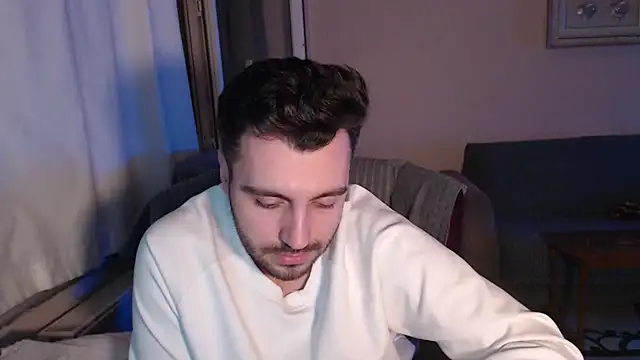 Snapshot of handsomeee04 chatting on November 2025 09:07:01 PM handsomeee04 online show from November 2025 09:07:01 PM