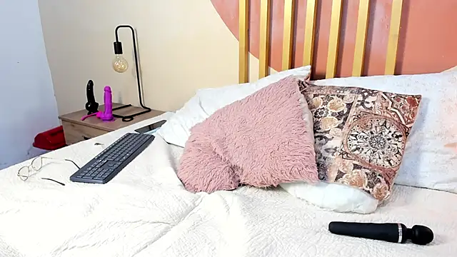 Nicole Angels  online show from March 2026 08:36:01 PM