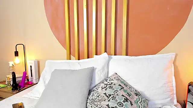 Nicole Angels  online show from February 2026 07:24:01 PM