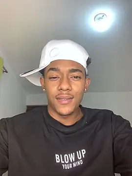 Boy cock18 online show from November 2025 07:52:02 AM