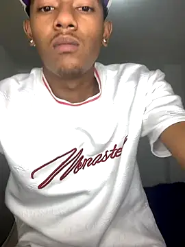 Boy cock18 online show from November 2025 01:50:01 AM