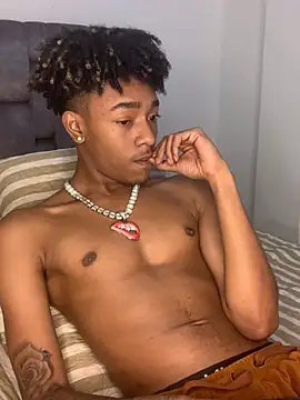 Boy cock18 online show from March 2025 06:33:02 AM