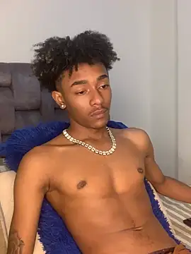 Boy cock18 online show from March 2025 04:14:02 AM