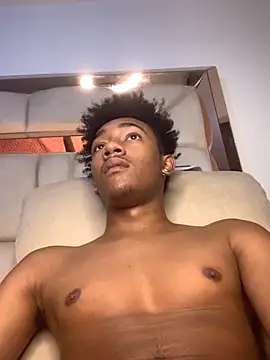 Boy cock18 online show from November 2025 08:31:01 PM