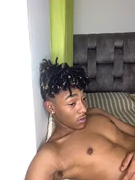 Boy cock18 online show from February 2025 08:09:02 AM