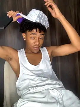Boy cock18 online show from September 2025 04:29:02 AM