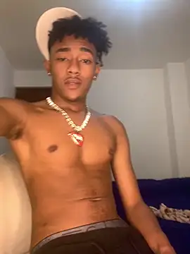 Boy cock18 online show from November 2025 07:23:01 AM