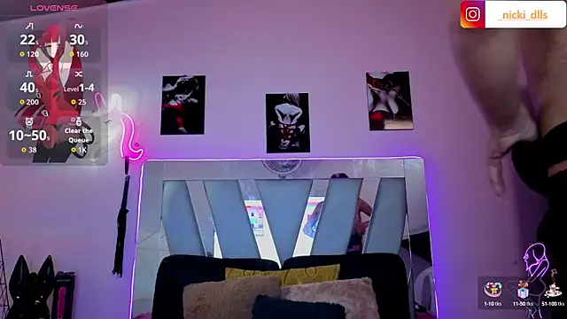 supradoll online show from October 2025 05:58:02 PM