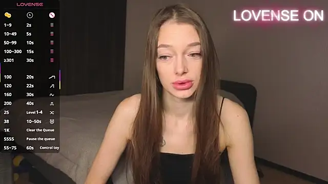 Cherry air online show from November 2025 01:21:01 AM