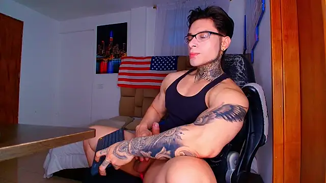 DennisWalkerr online show from April 2026 11:11:01 PM