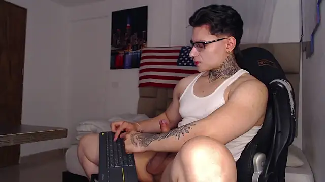 DennisWalkerr online show from March 2025 04:24:02 AM