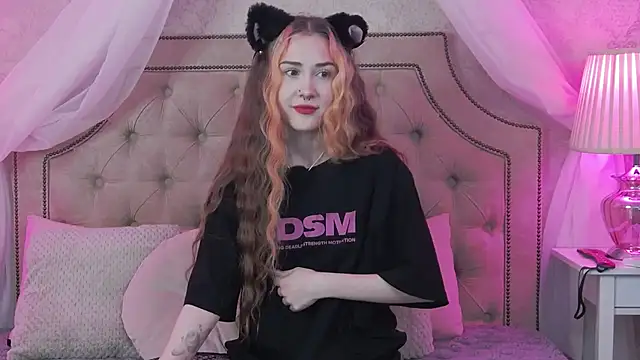 SashaMeow online show from March 2026 04:07:01 PM