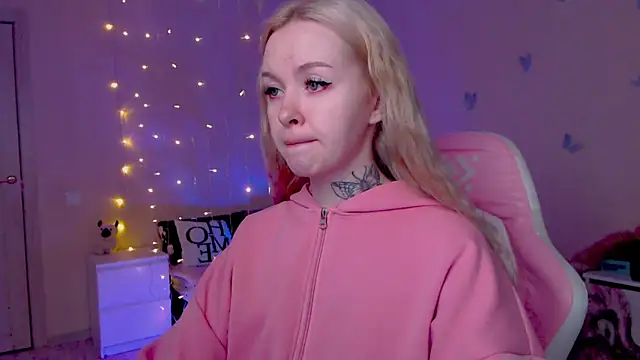 Naughty Mable online show from April 2026 12:03:01 AM