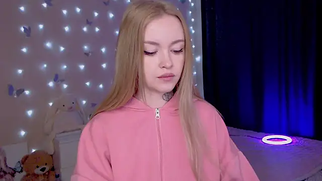 Naughty Mable online show from February 2026 12:01:02 AM