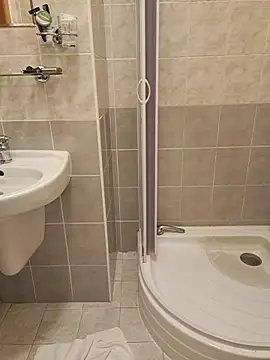 koudelka2322 online show from December 2025 10:43:01 PM