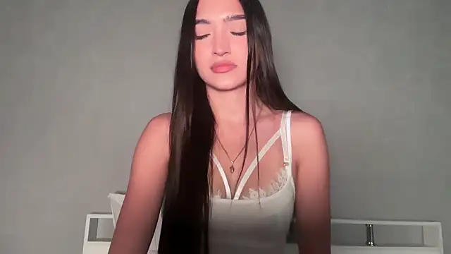 MilenaMilven online show from April 2026 07:31:02 PM