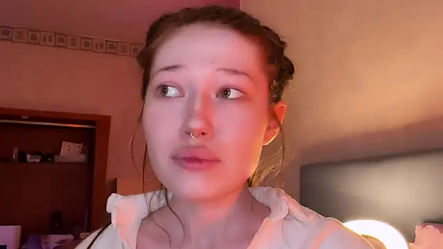 eva varnerr online show from June 2026 01:28:02 AM