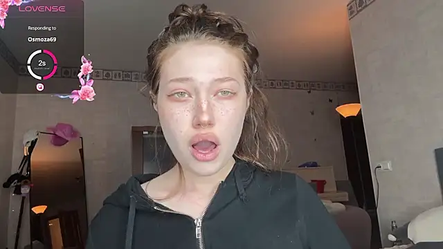 eva varnerr online show from March 2026 09:21:01 PM