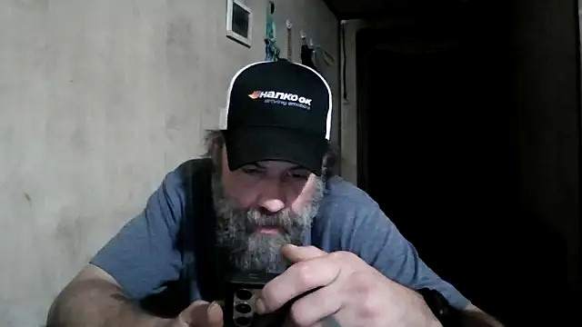 zaneporter46 online show from May 2026 07:06:01 AM