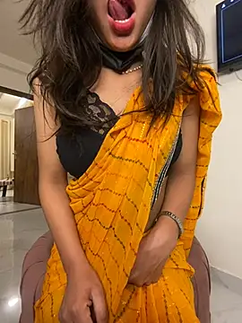 Snapshot of ahista chatting on February 2025 04:10:02 PM ahista online show from February 2025 04:10:02 PM