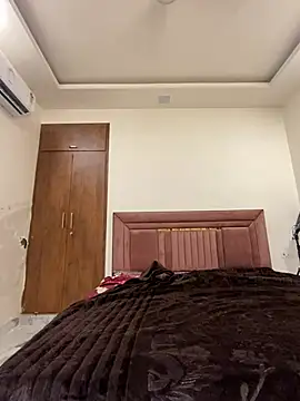 Snapshot of ahista chatting on March 2025 06:18:01 PM ahista online show from March 2025 06:18:01 PM