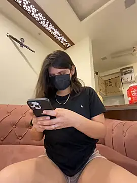 ahista online show from April 2026 05:25:01 PM