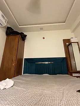 ahista online show from March 2026 06:31:02 PM