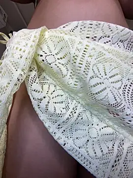 ahista online show from April 2026 05:06:02 PM