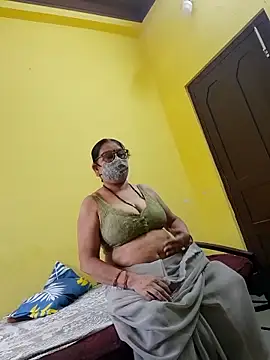 Snapshot of sivani_asha chatting on June 2026 06:10:02 AM sivani asha online show from June 2026 06:10:02 AM