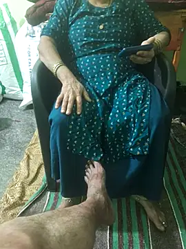 sivani asha online show from March 2025 01:01:01 PM