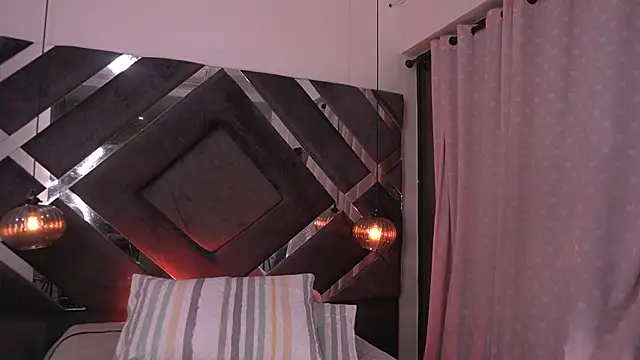 sam lewins online show from October 2025 07:23:01 PM