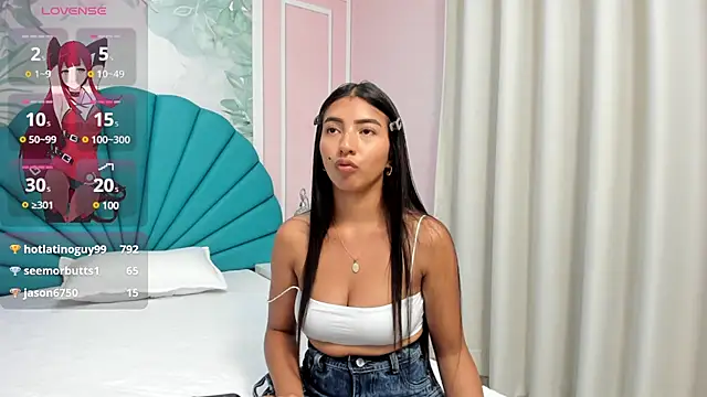 Snapshot of Daphne_Fox_ chatting on February 2025 02:14:02 AM Daphne Fox online show from February 2025 02:14:02 AM