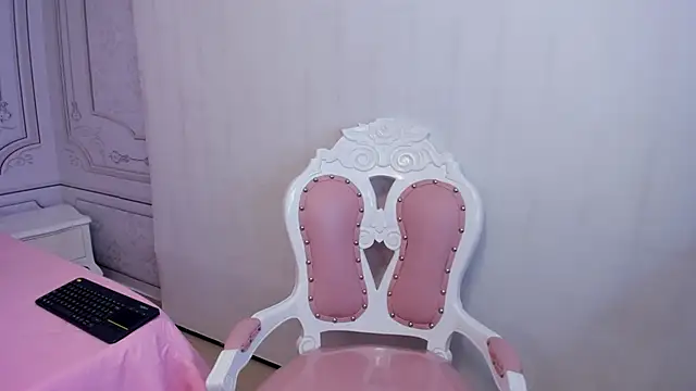 Snapshot of Daphne_Fox_ chatting on March 2025 08:57:01 AM Daphne Fox online show from March 2025 08:57:01 AM