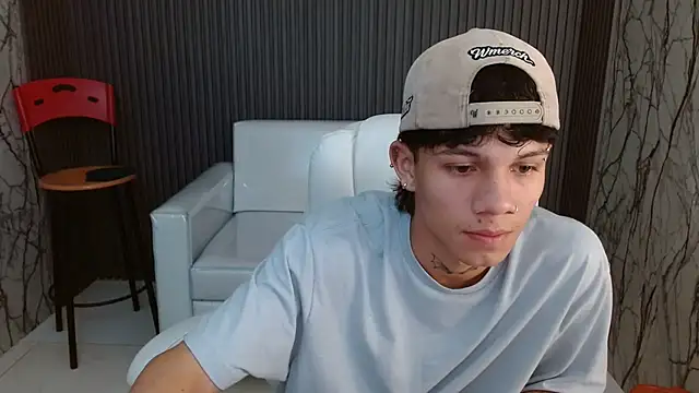 andy dan18 online show from October 2025 03:43:02 PM