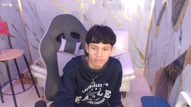 andy dan18 online show from December 2025 02:09:01 PM