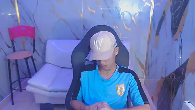 andy dan18 online show from October 2025 02:50:02 PM