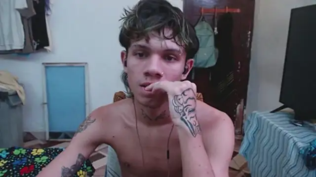 andy dan18 online show from May 2026 06:23:02 AM