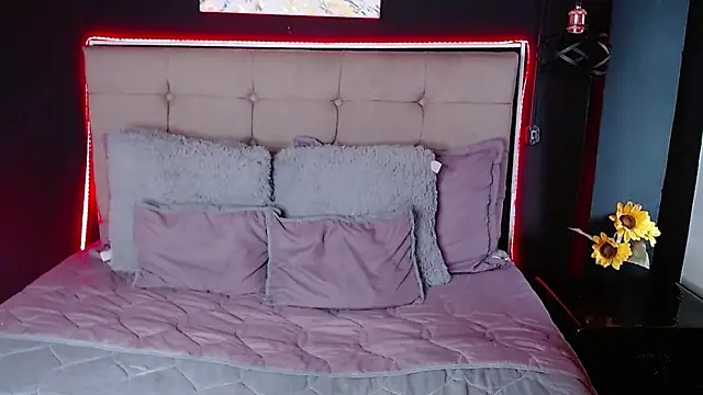 nikkystorm1  online show from March 2025 03:02:01 PM