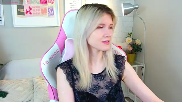 NellieLoyns online show from January 2026 05:16:02 PM