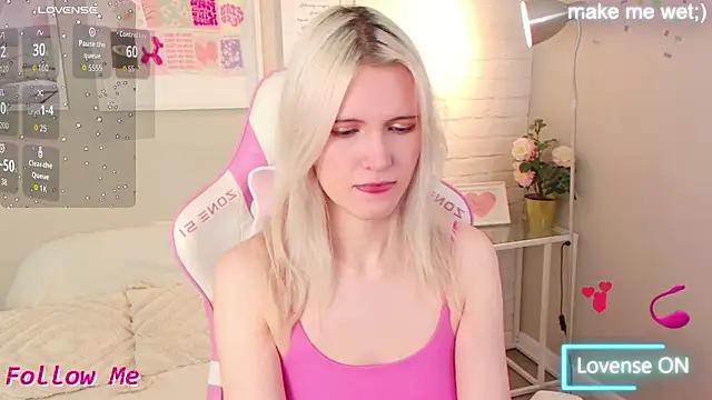 NellieLoyns online show from March 2026 05:18:01 PM